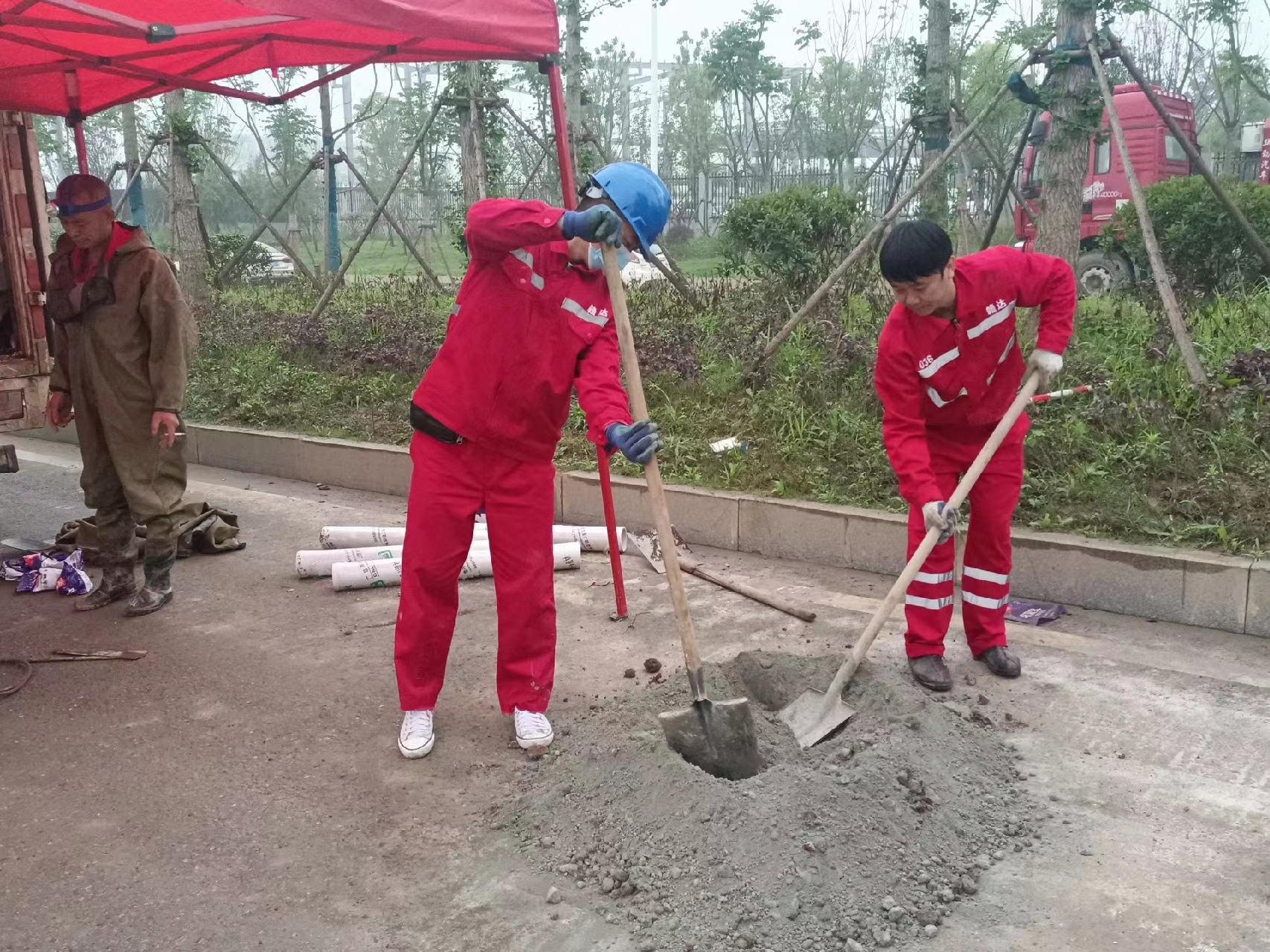 武隆管道疏通哪家好】及时进行市政管道清淤
